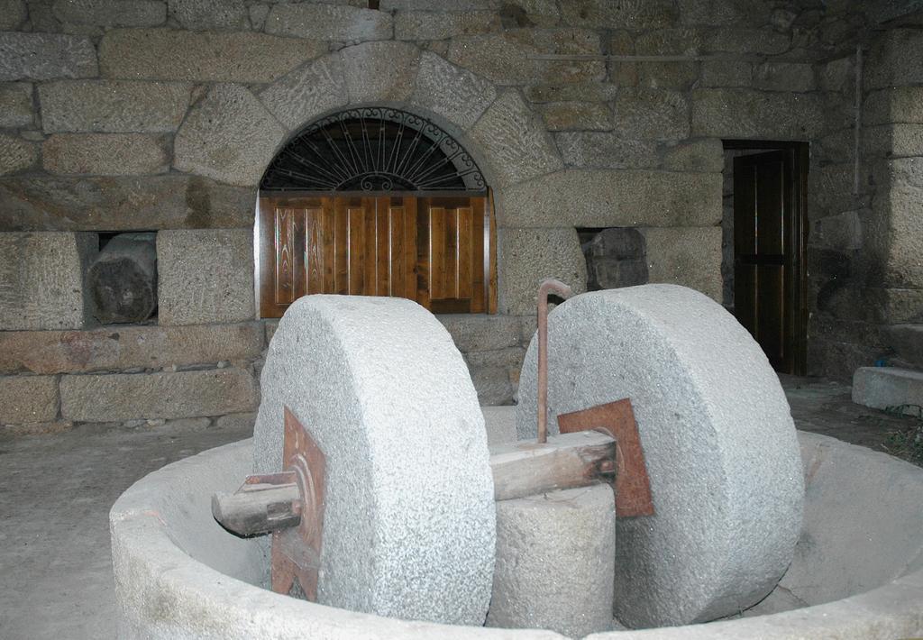 Casa Dos Lagares De Vara E Pedra Vila Flor Bagian luar foto