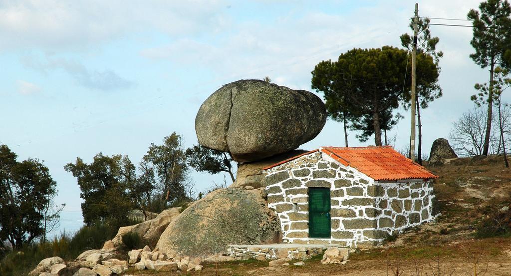 Casa Dos Lagares De Vara E Pedra Vila Flor Bagian luar foto